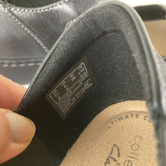 Clarks Collection Womens 8W Wide Black Leather Mary Jane Flats Comfort Shoes - Picture 6 of 8